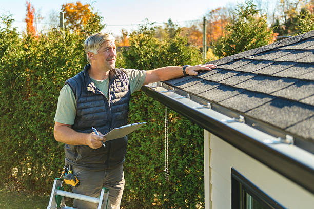 Professional Roofing technician working in Rumney, NH